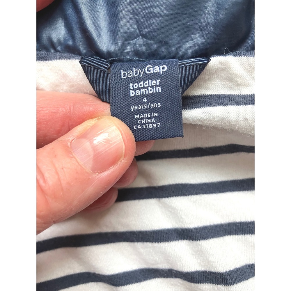 Baby Gap Toddler Girl Navy Blue Shiny Puffer Jacket Asymmetrical Zip Size 4 - Picture 2 of 6